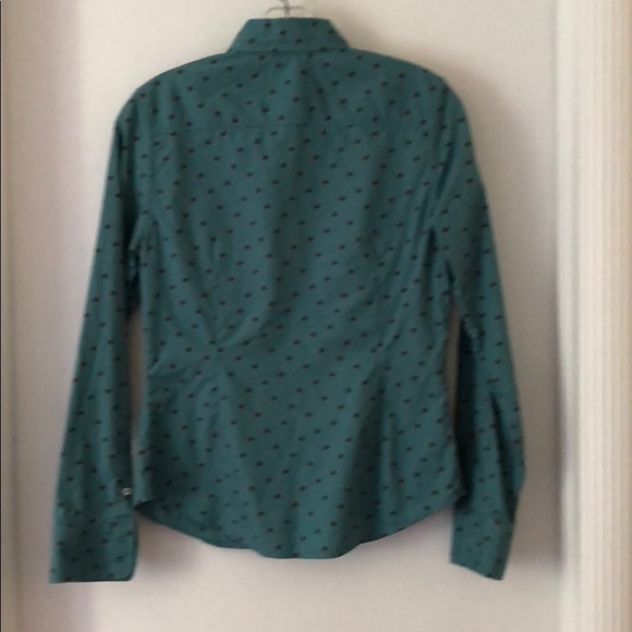 Button down - Picture 2 of 2